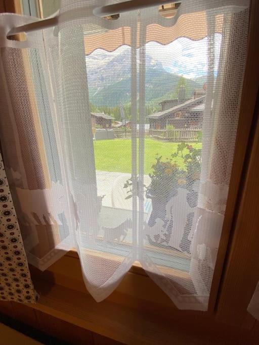 Apartment 1 Apt, Kitchen, Patio, In Beautiful Les Diablerets